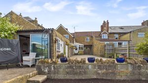 Photo 43- click for photo gallery